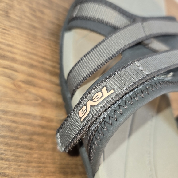 Teva Women's Tirra Slide Sandals Size 9.5 - Picture 6 of 10